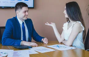 CONSULTANT 
										 
										  BUSINESS - 爱游戏
