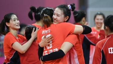 西部新排名揭晓：掘金逆袭，勇士保持六连胜，3 - 8名差距扩大.