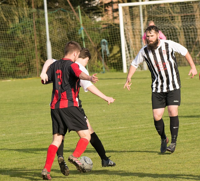 3月30日西甲榜首战黑马杀手,巴萨主场能否终结赫罗纳爆冷魔咒?.